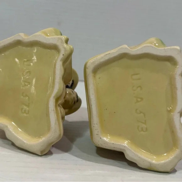 Vintage Shawnee Pottery Asian Couple Planter Set Pair USA 1949 - Picture 5 of 8